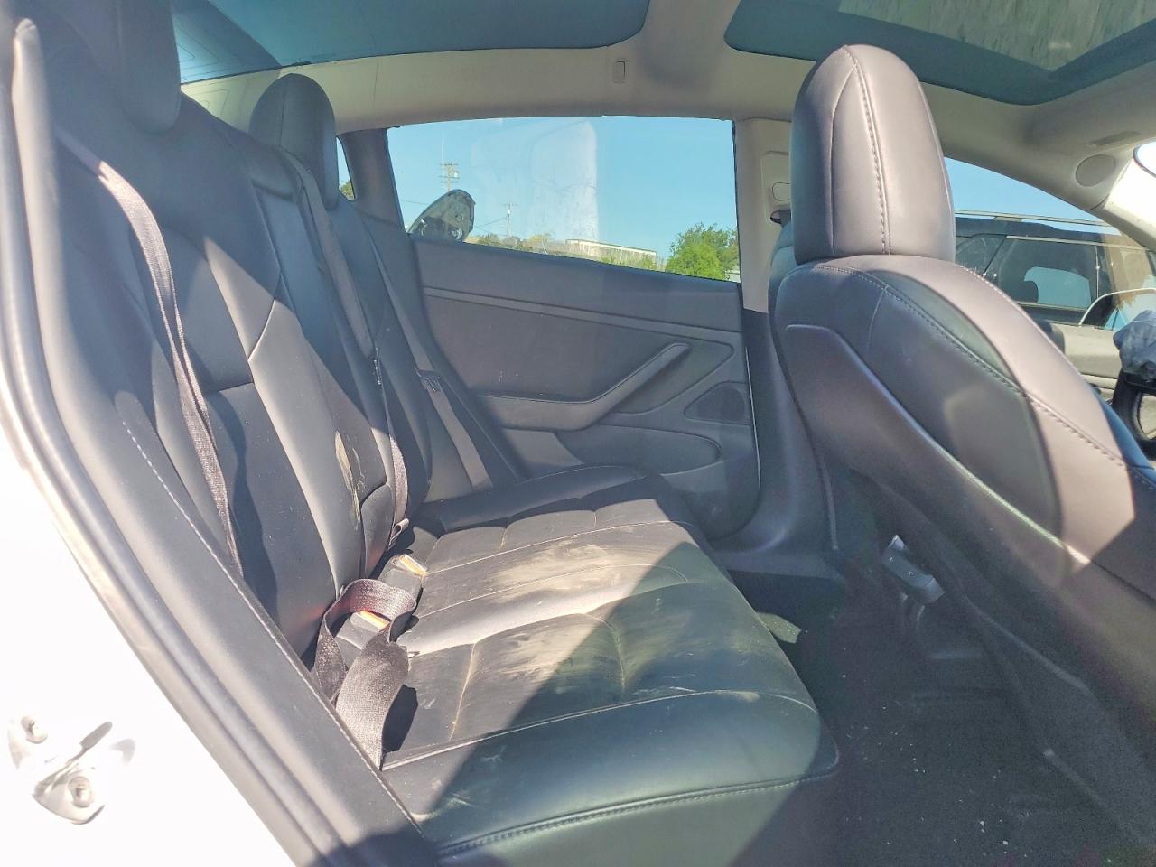 2019 TESLA MODEL 3 photo 28