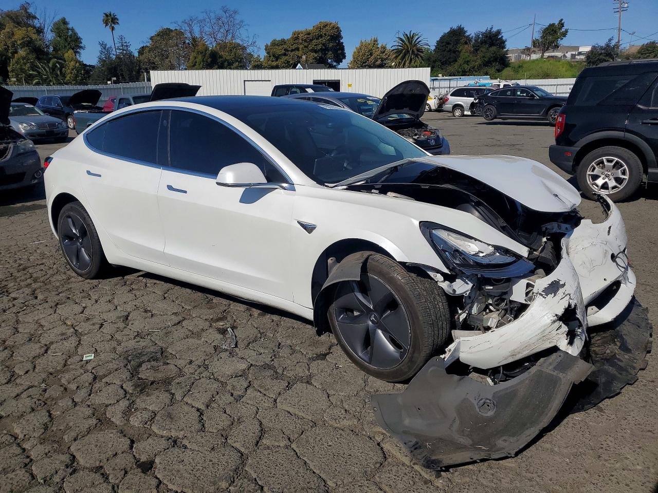 2019 TESLA MODEL 3 photo 10