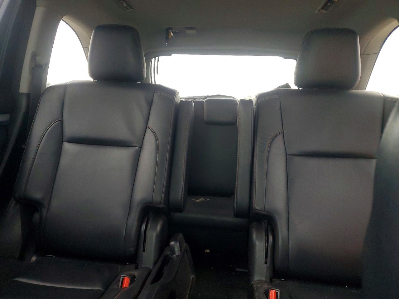 2018 TOYOTA HIGHLANDER XLE photo 10