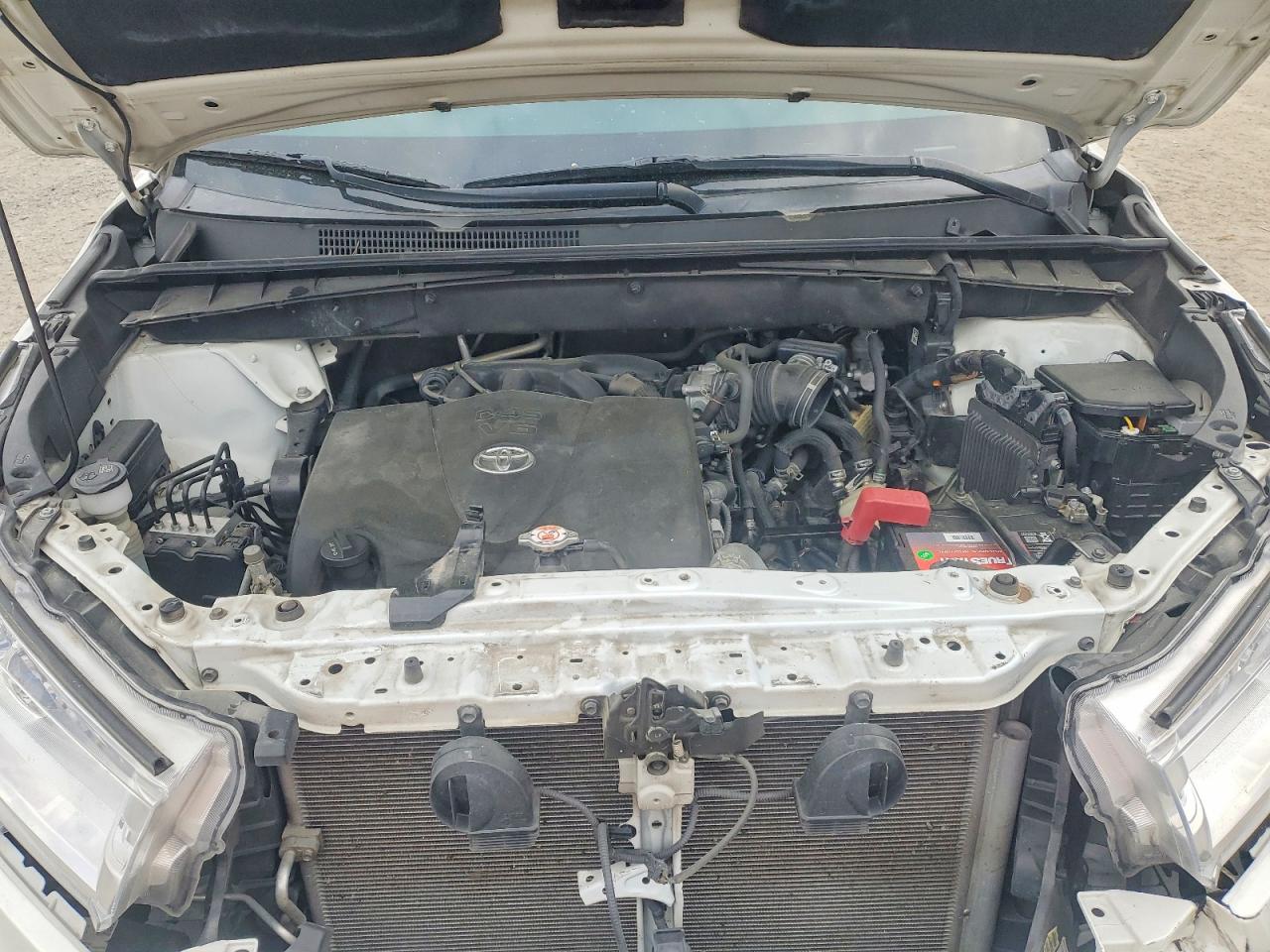 2018 TOYOTA HIGHLANDER XLE photo 12