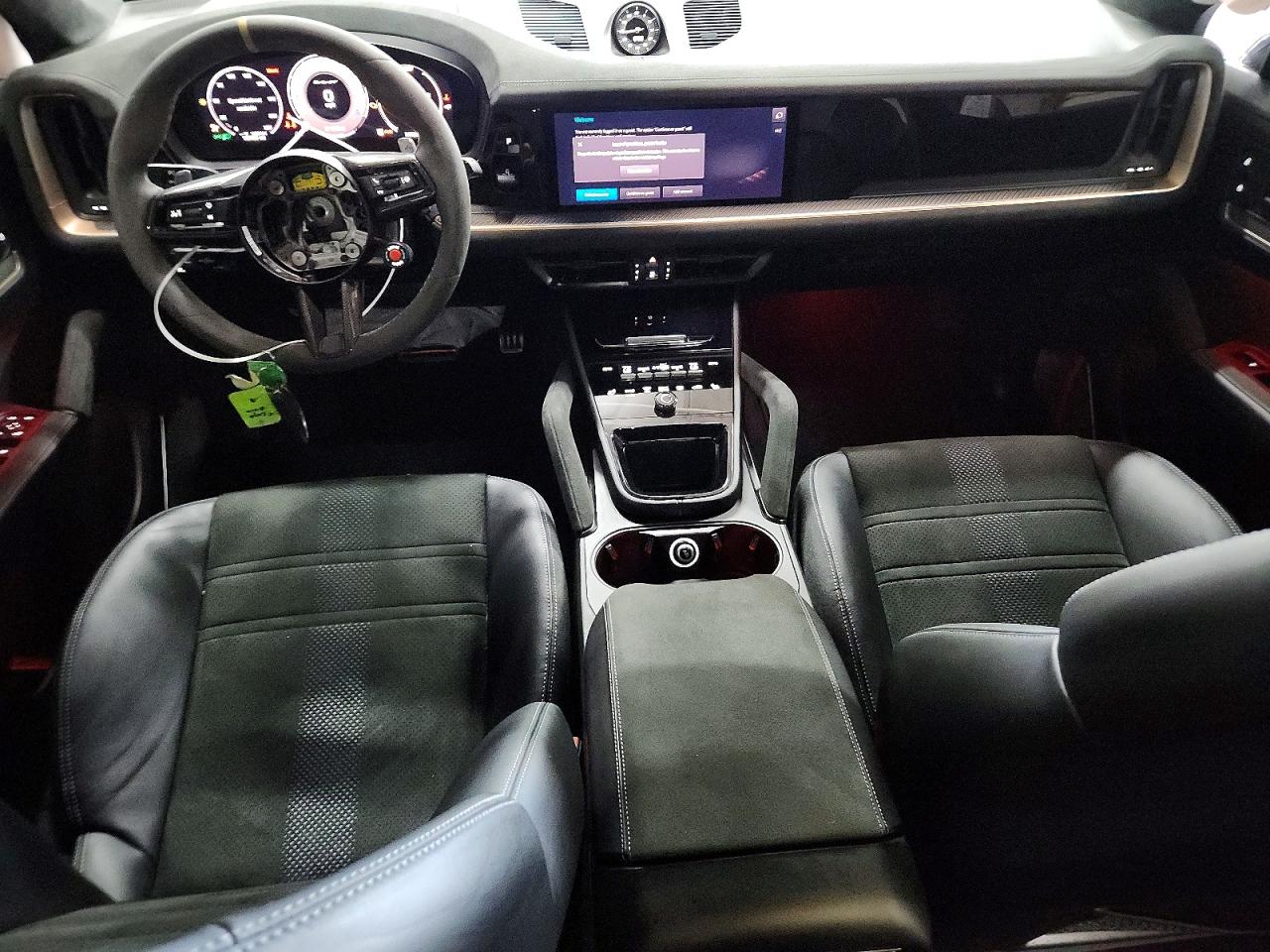 2024 PORSCHE CAYENNE TURBO GT photo 8