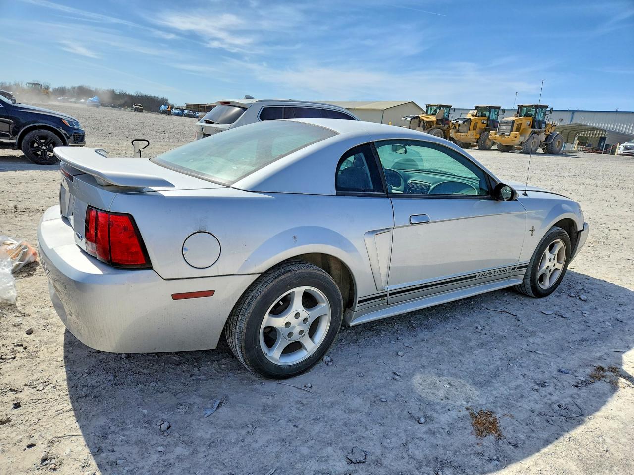 2001 FORD MUSTANG photo 3