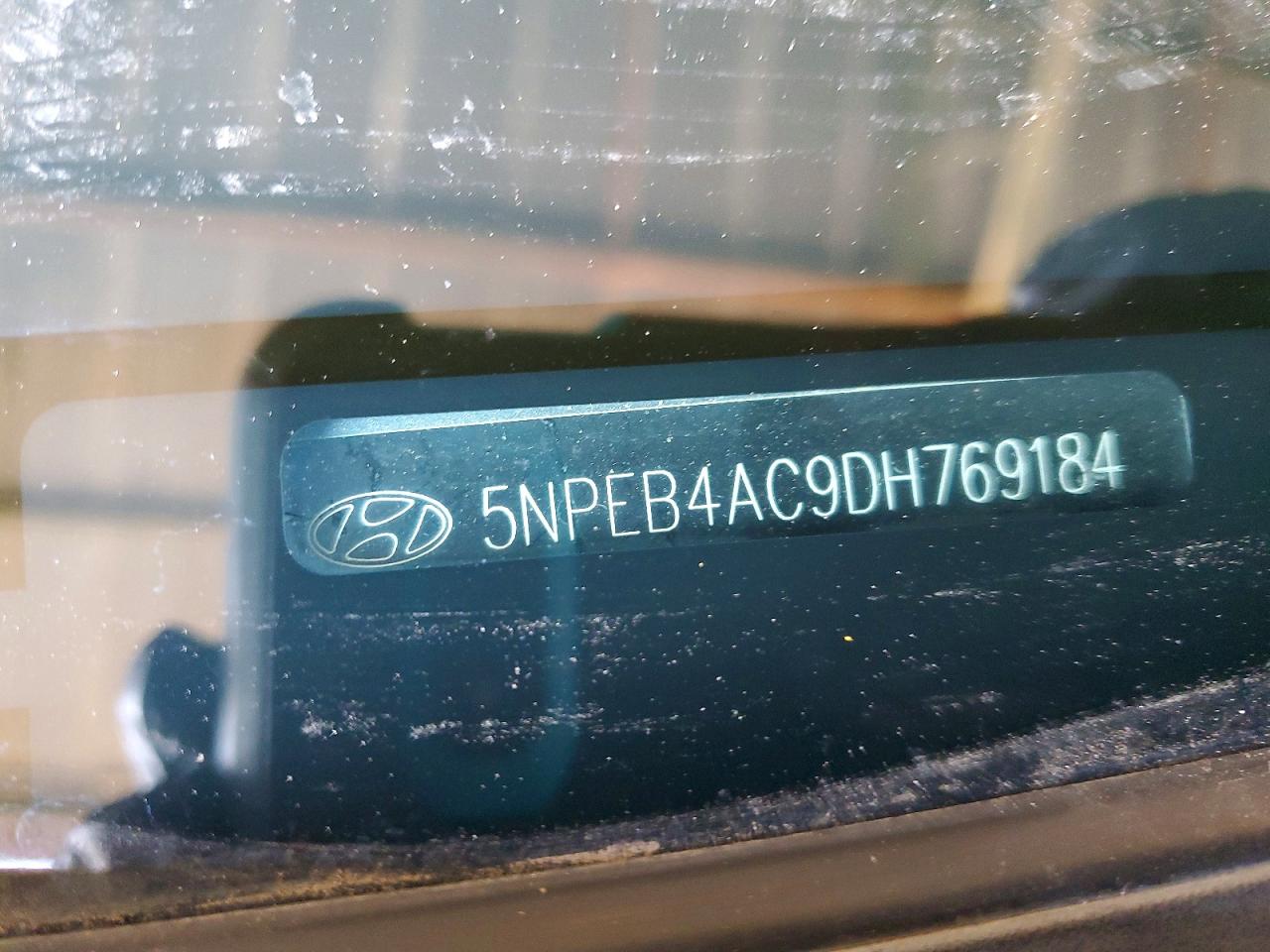 2013 HYUNDAI SONATA GLS photo 12