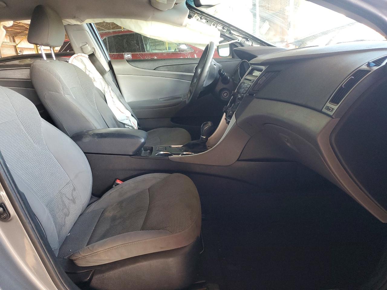 2013 HYUNDAI SONATA GLS photo 7