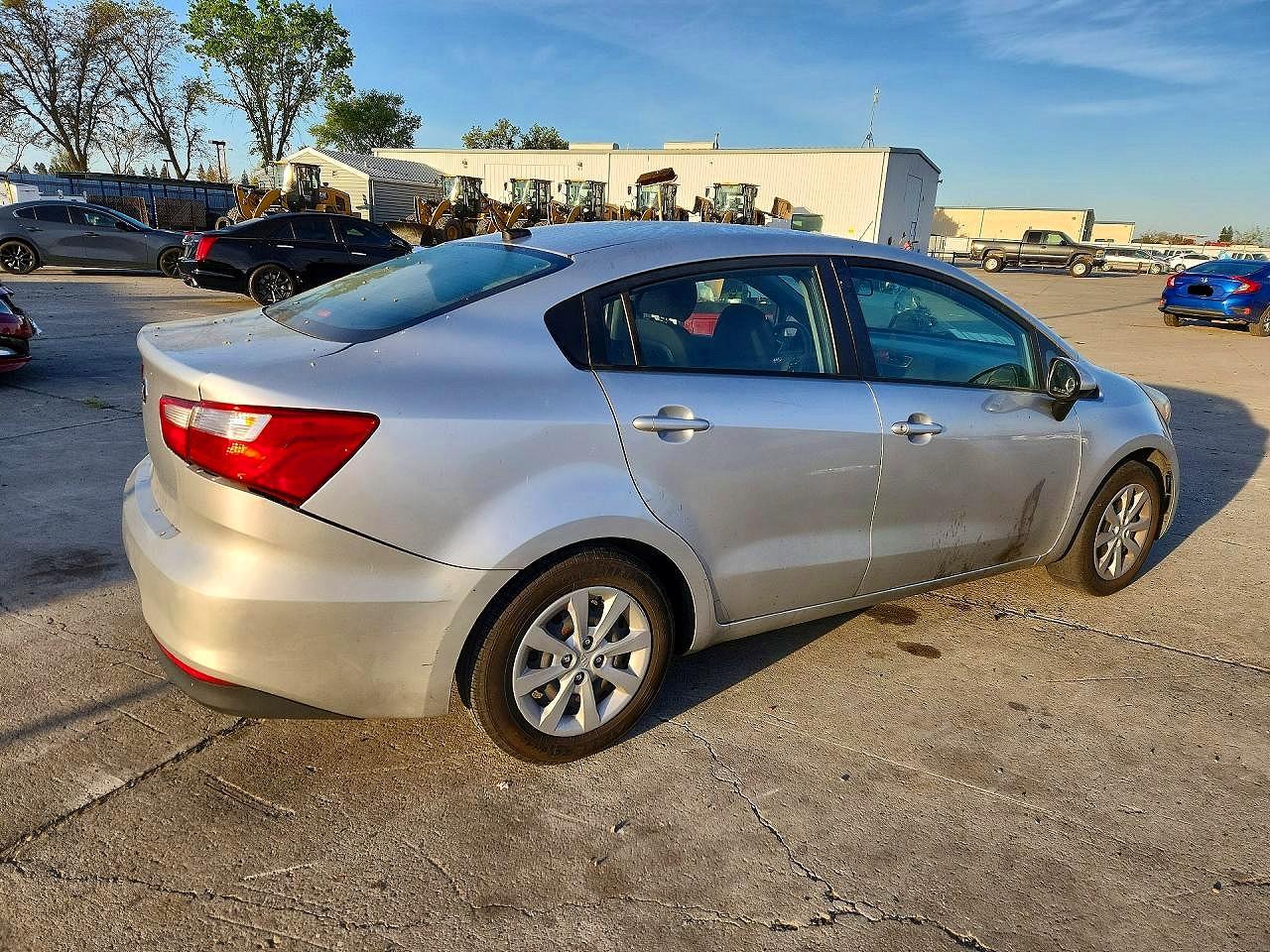 2016 KIA RIO LX photo 5
