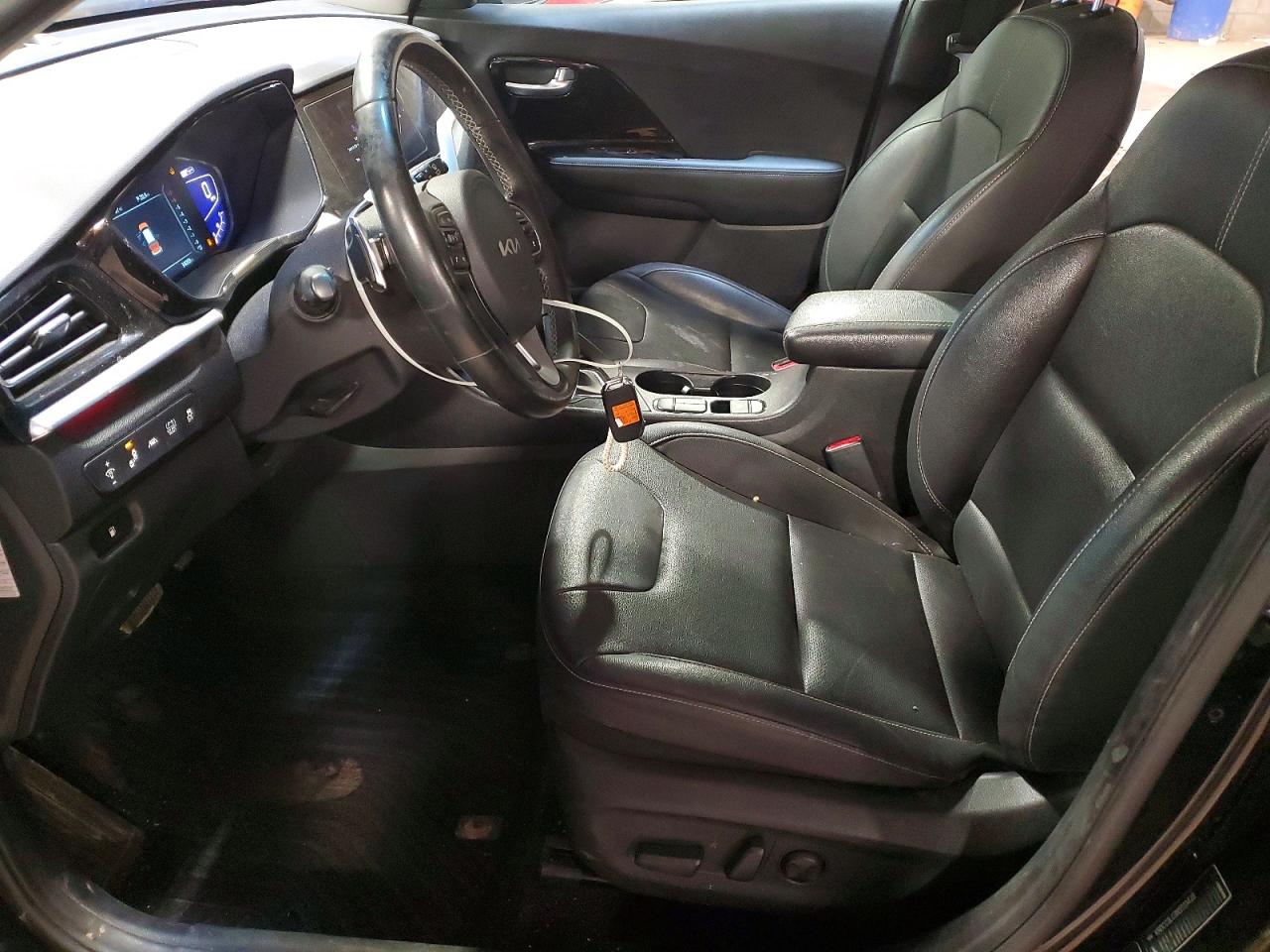 2022 KIA NIRO TOURING SPECIAL EDITION photo 7