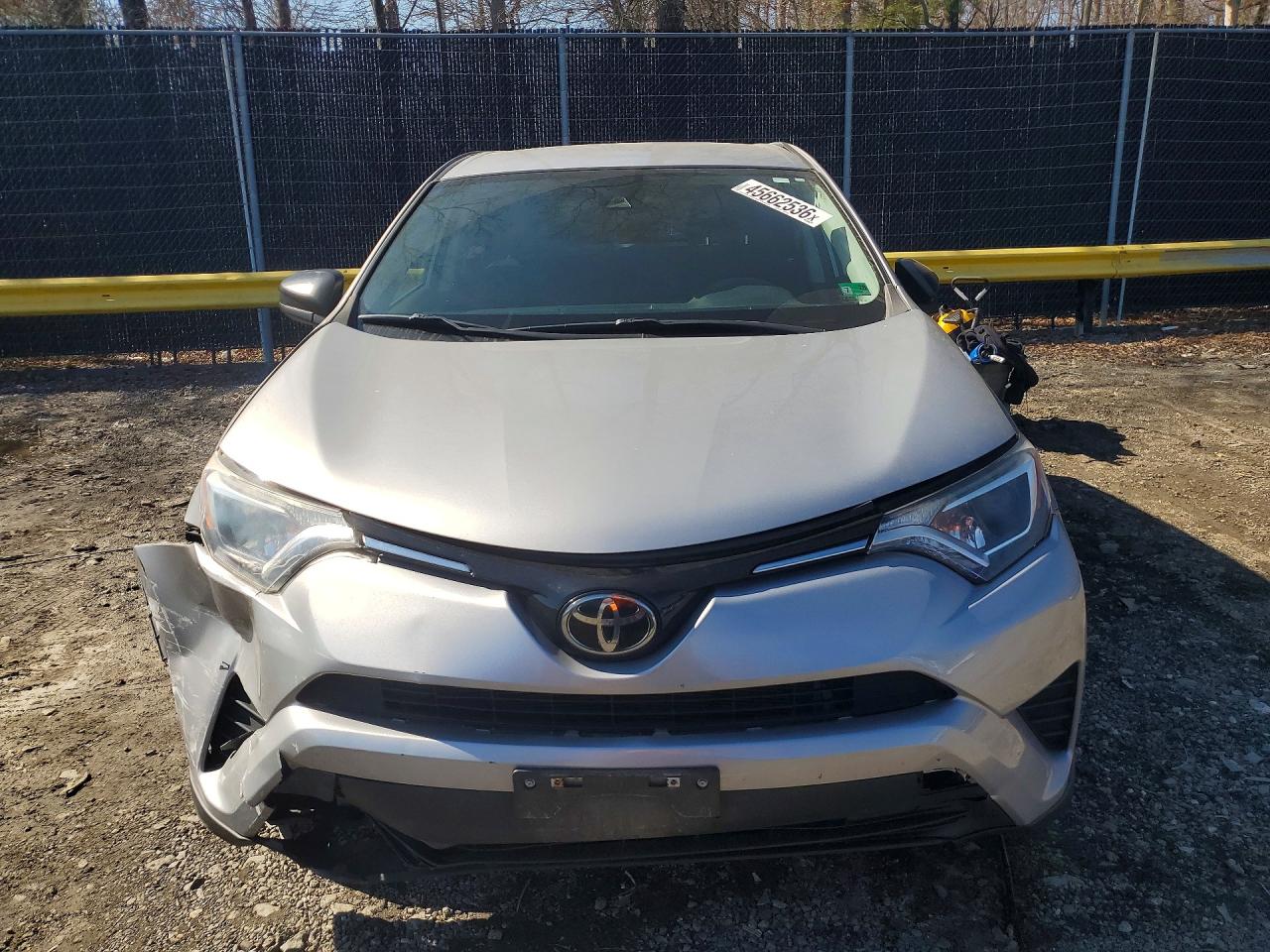 2018 TOYOTA RAV4 LE photo 5