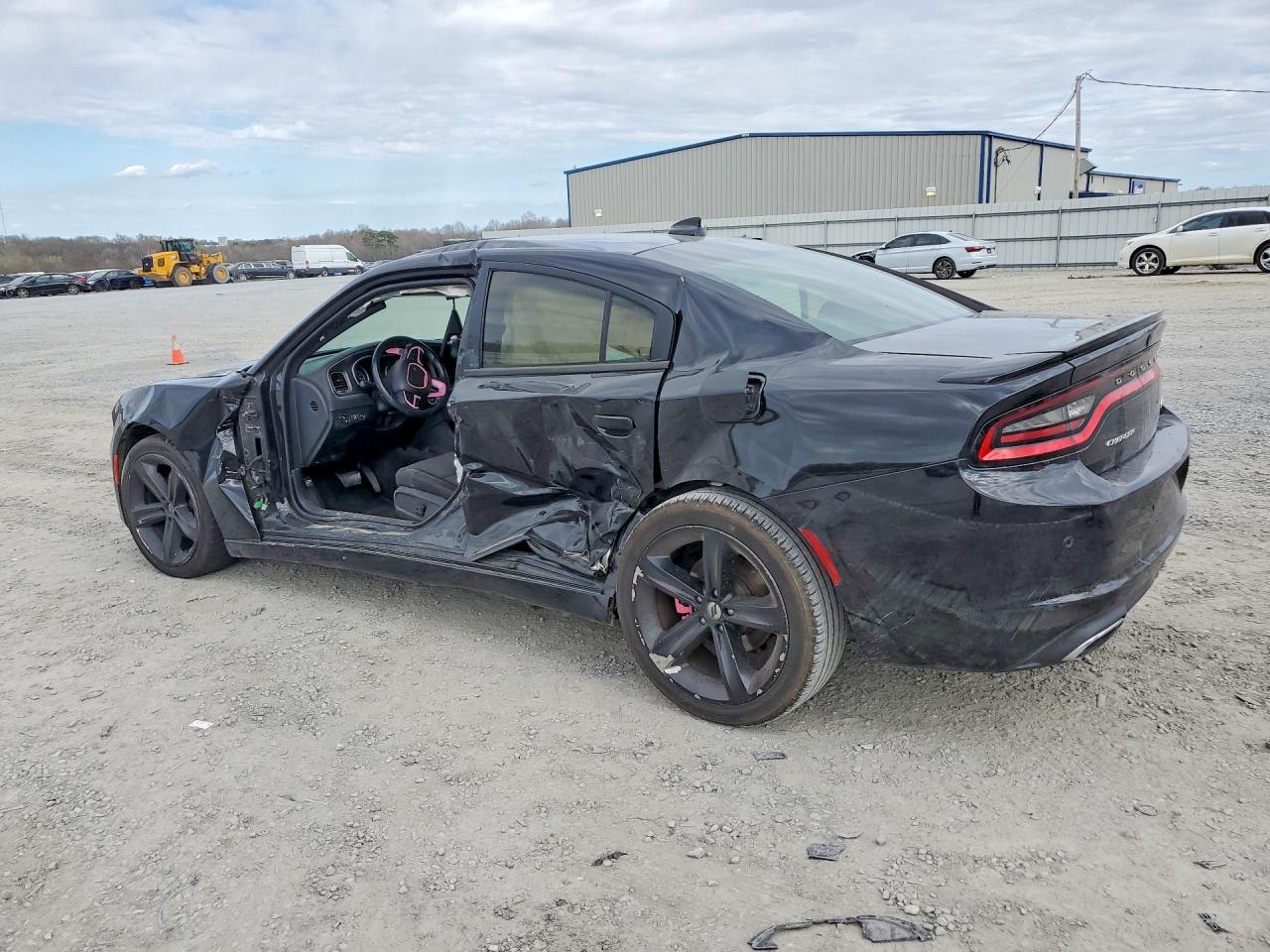 2018 DODGE CHARGER R photo 2