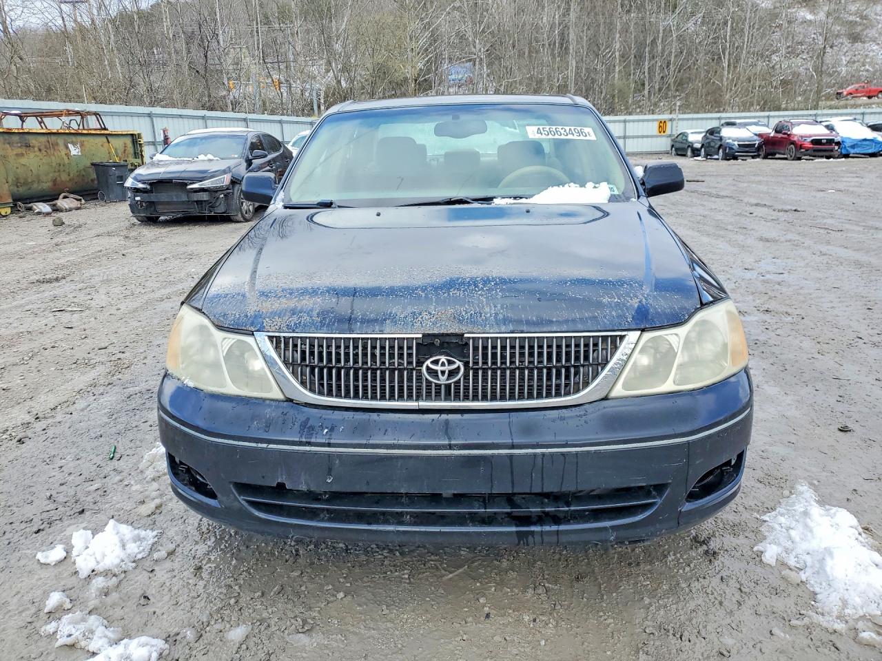 2002 TOYOTA AVALON XL photo 5