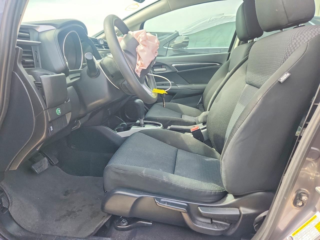 2019 HONDA FIT LX photo 13