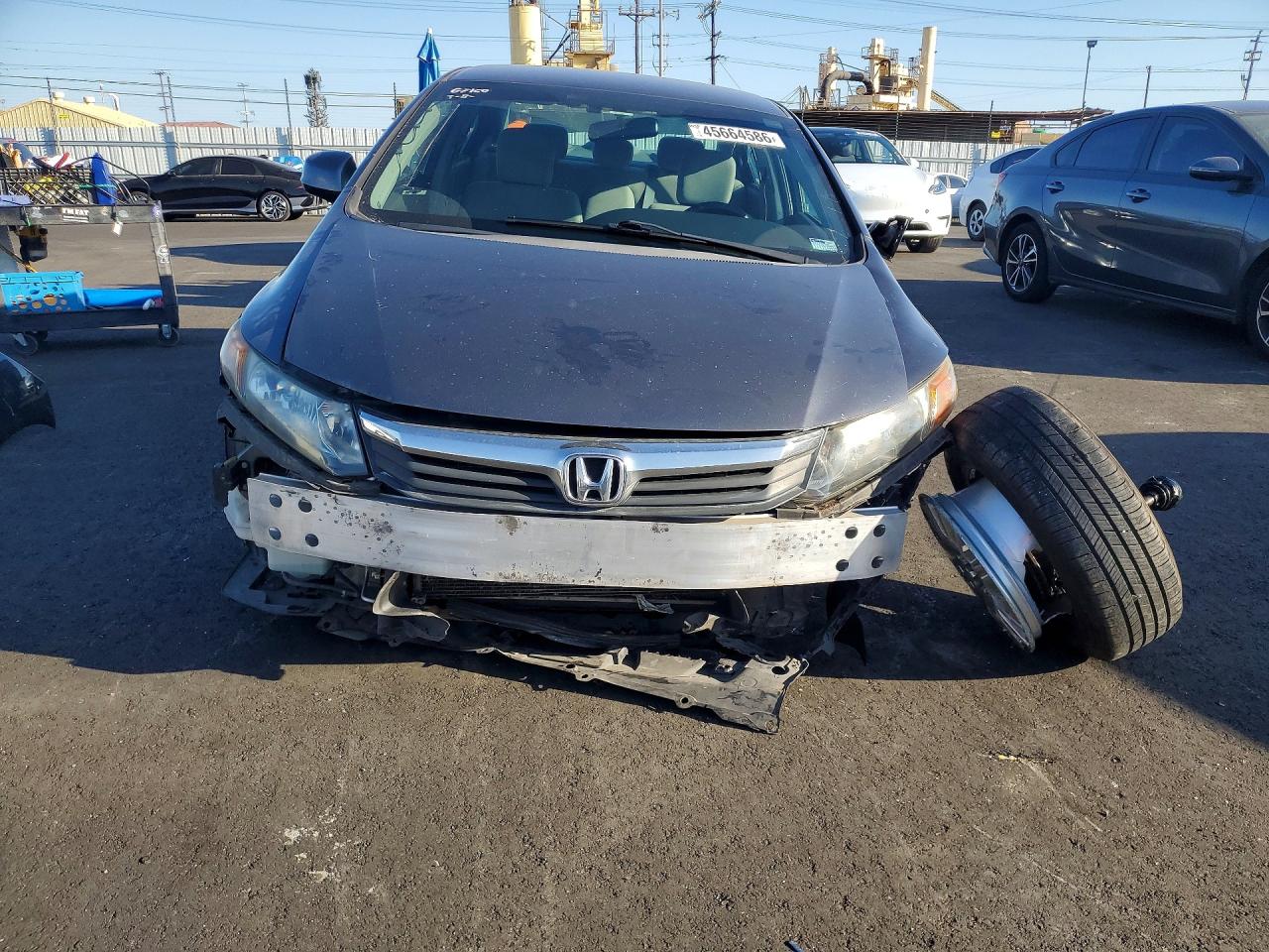 2012 HONDA CIVIC LX photo 5