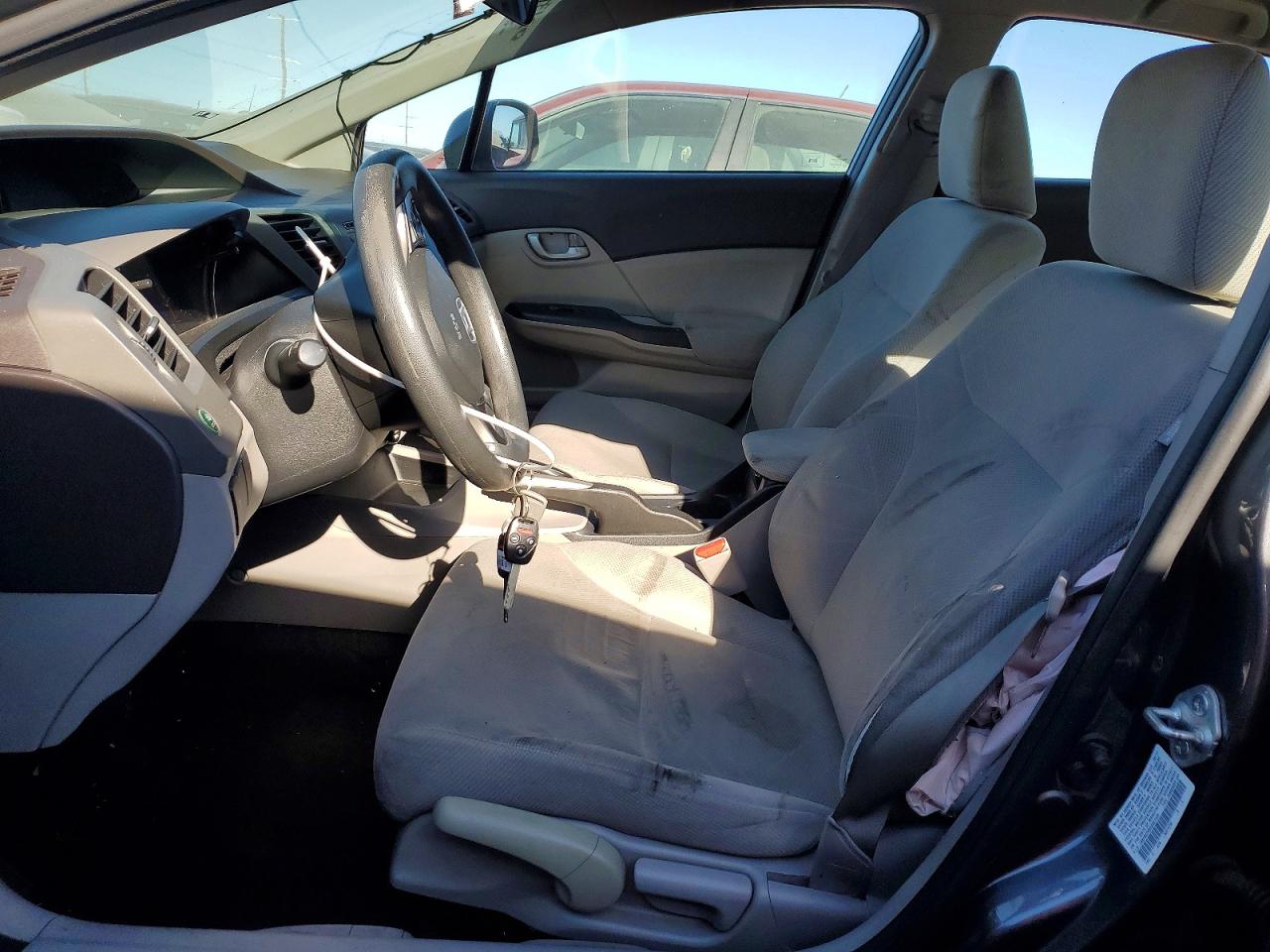 2012 HONDA CIVIC LX photo 7