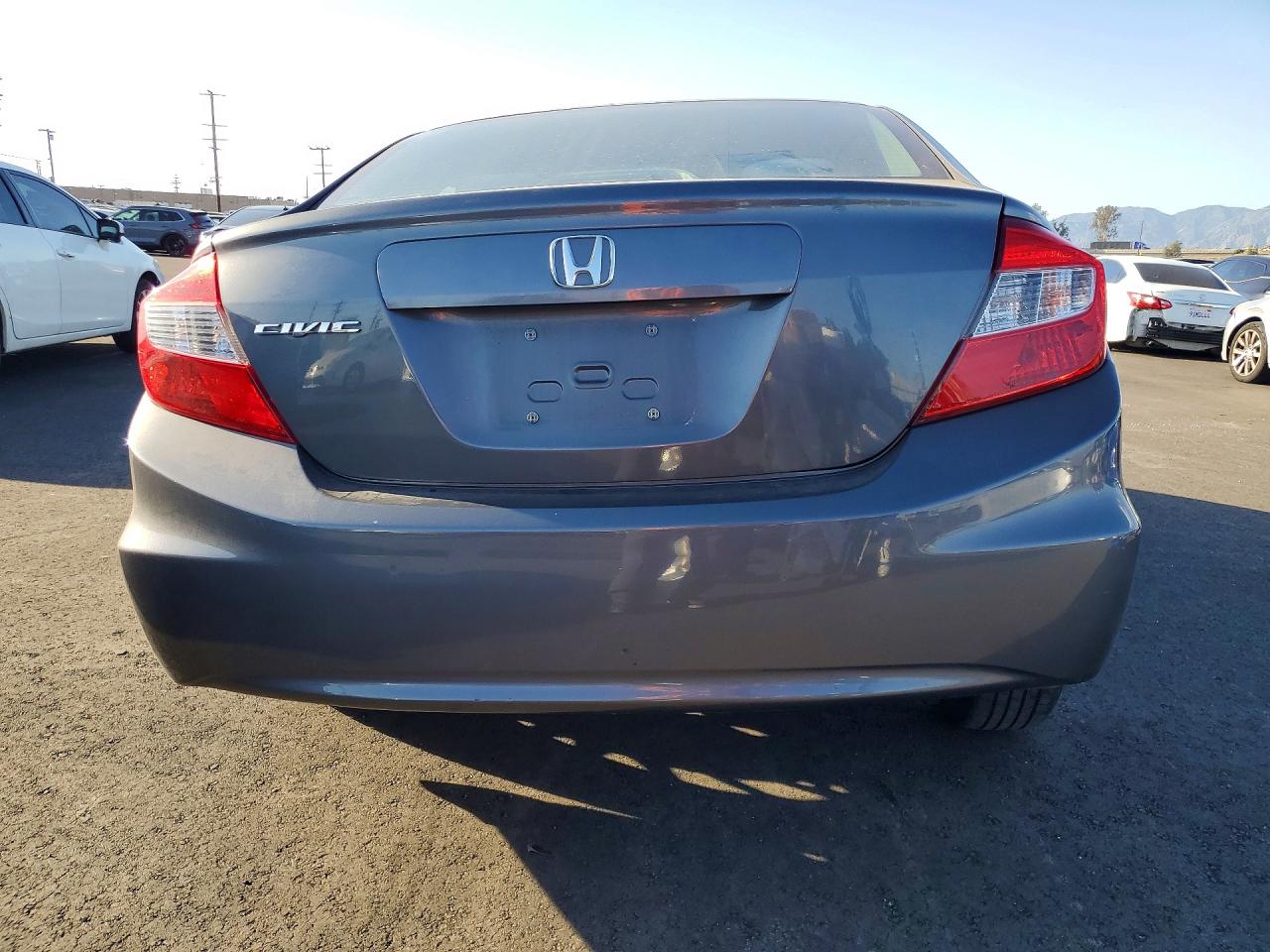 2012 HONDA CIVIC LX photo 6