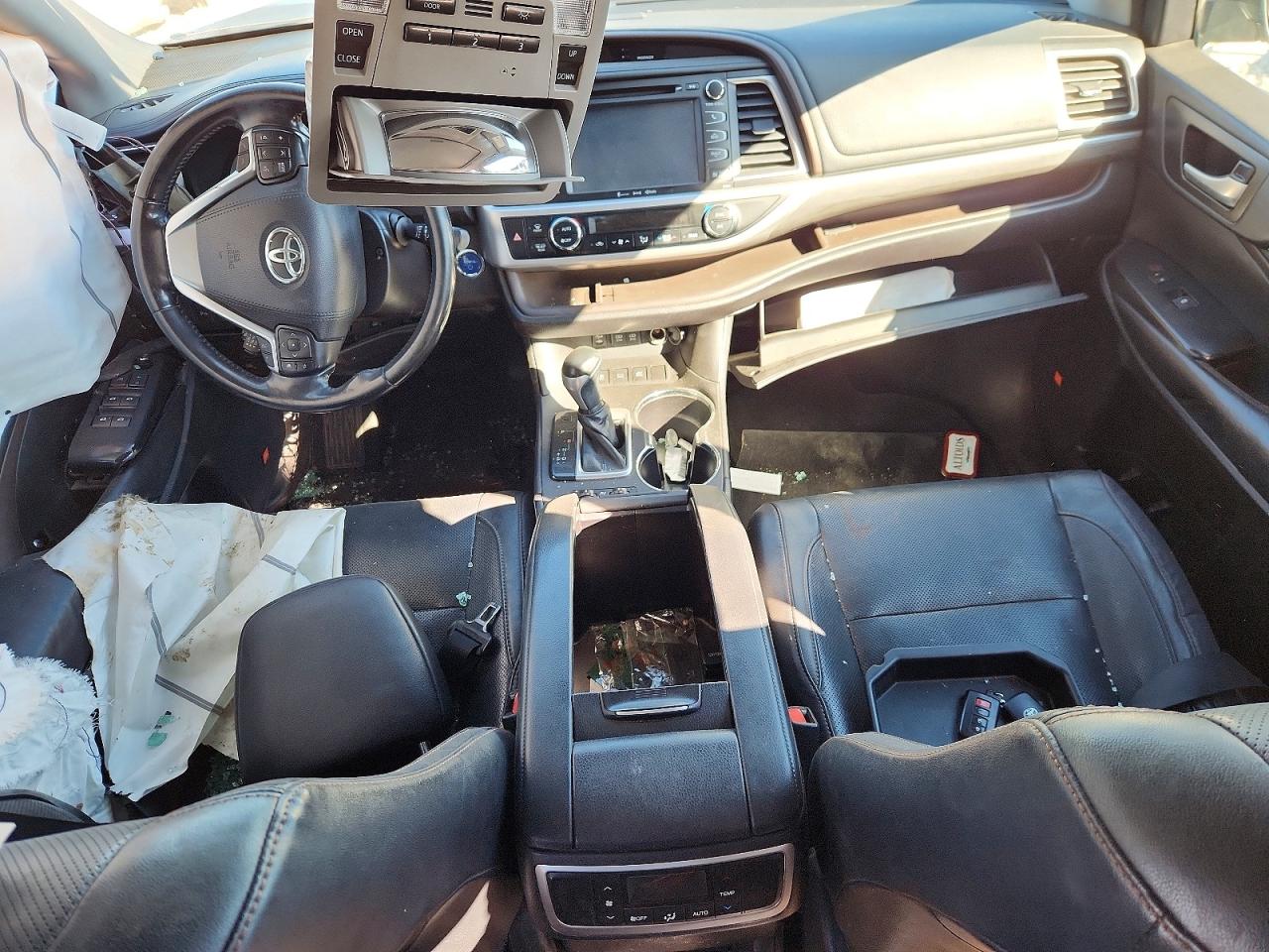 2018 TOYOTA HIGHLANDER HYBRID LIMITED photo 15