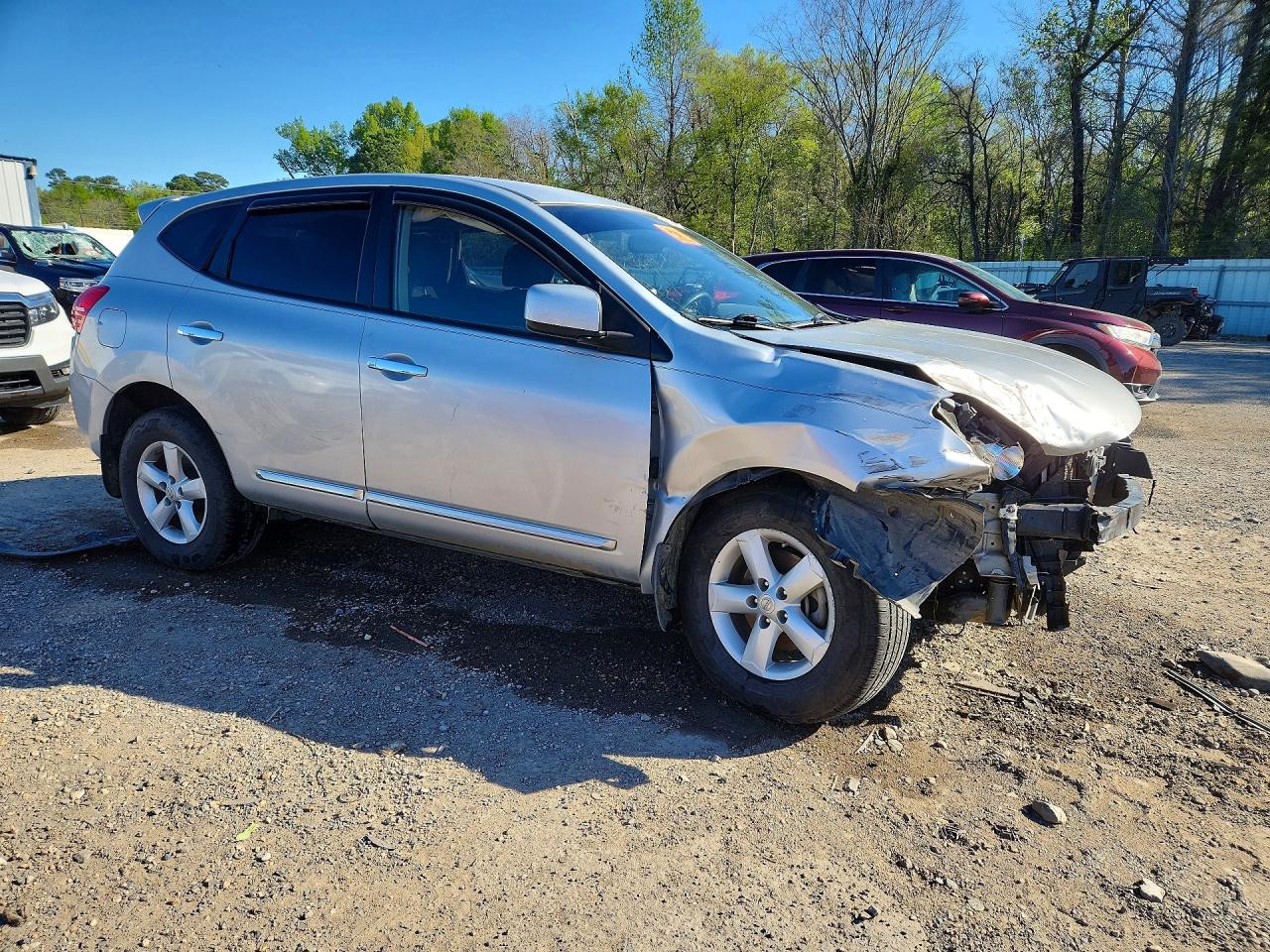 2013 NISSAN ROGUE S photo 4