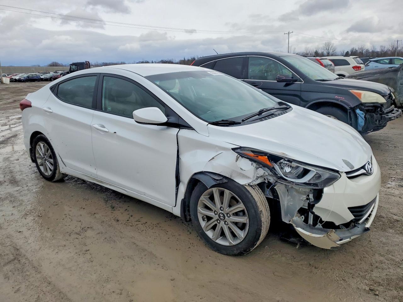 2016 HYUNDAI ELANTRA SE photo 7