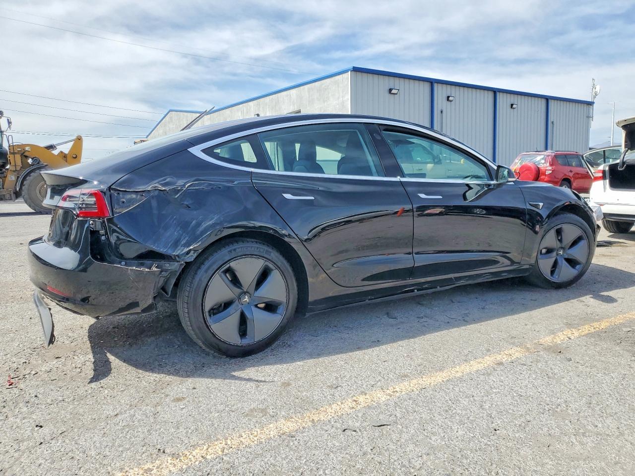 2018 TESLA MODEL 3 photo 5