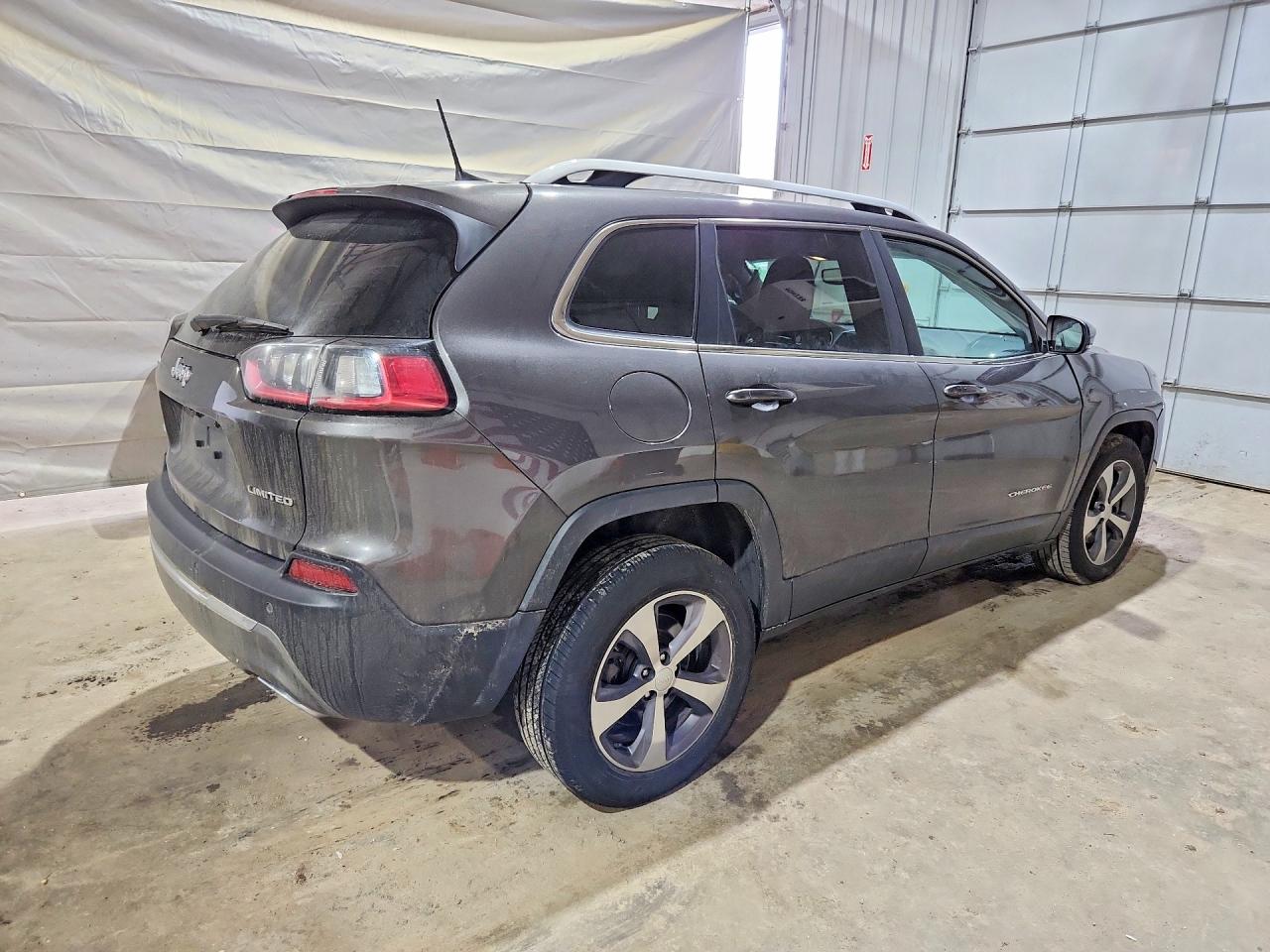 2019 JEEP CHEROKEE LIMITED photo 5