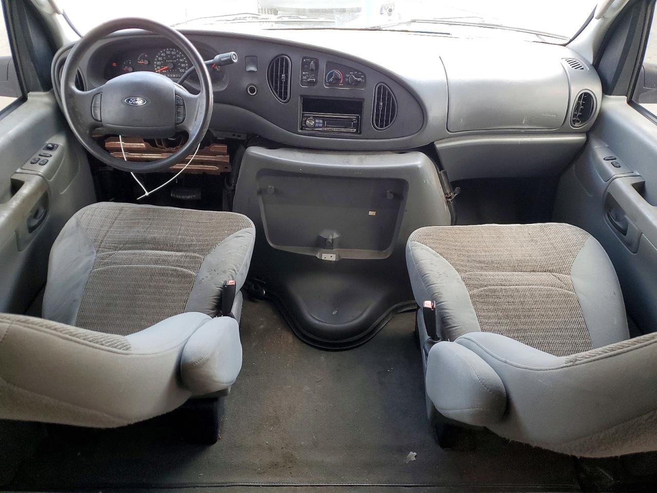 2003 FORD ECONOLINE E350 SUPER DUTY WAGON photo 15