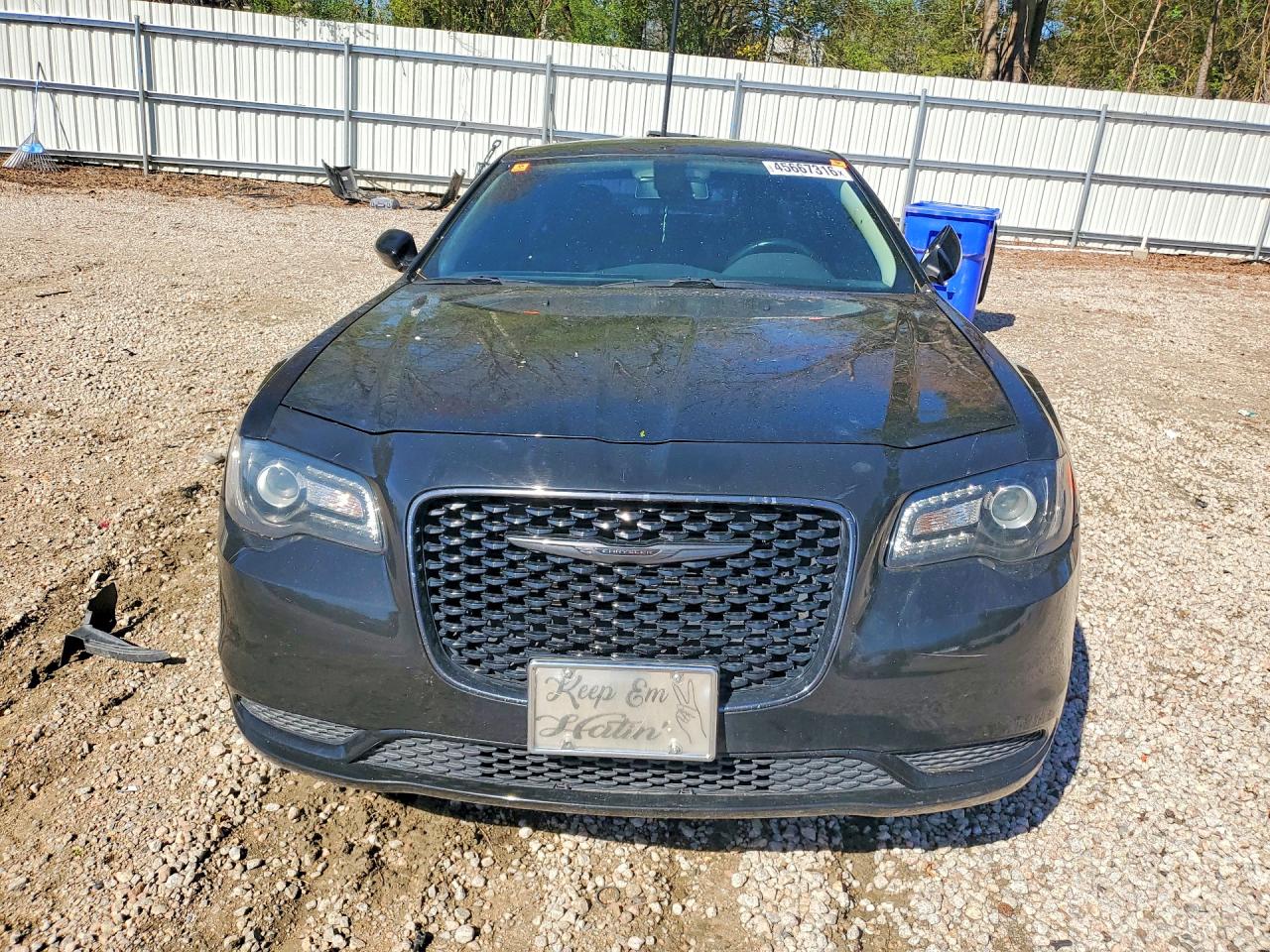 2020 CHRYSLER 300 TOURING photo 9