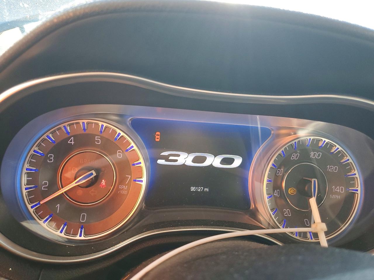 2020 CHRYSLER 300 TOURING photo 17