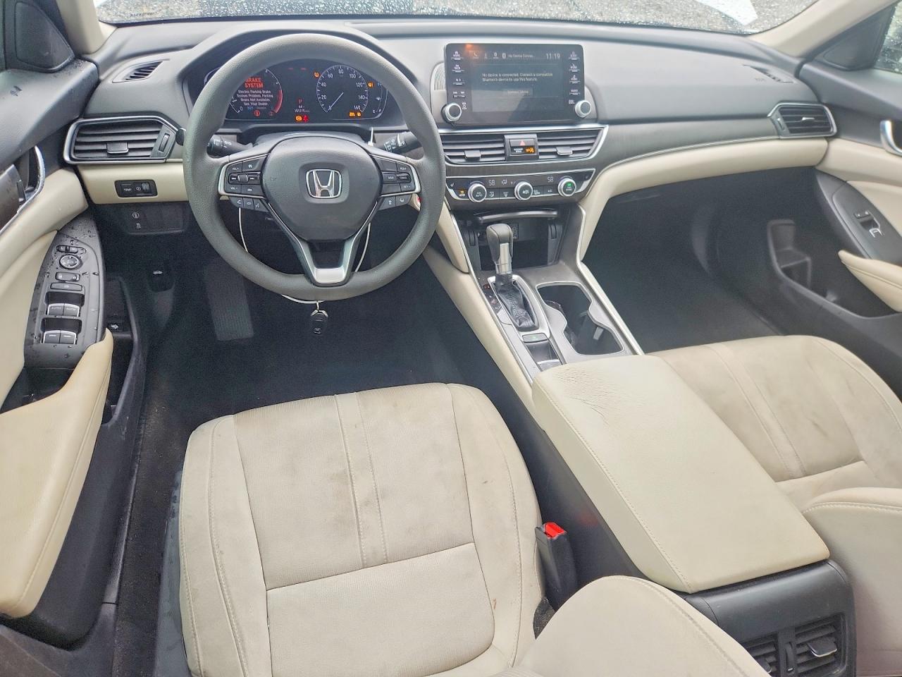 2018 HONDA ACCORD EX photo 8