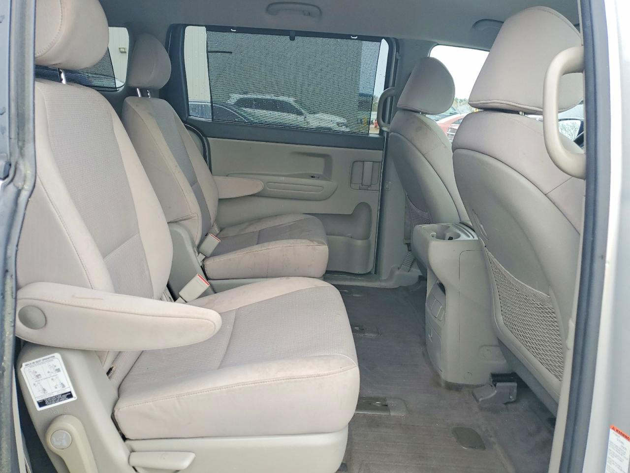 2016 KIA SEDONA LX photo 31