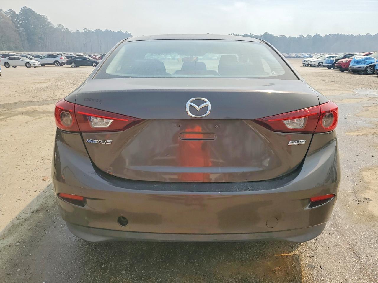 2014 MAZDA 3 SV photo 11