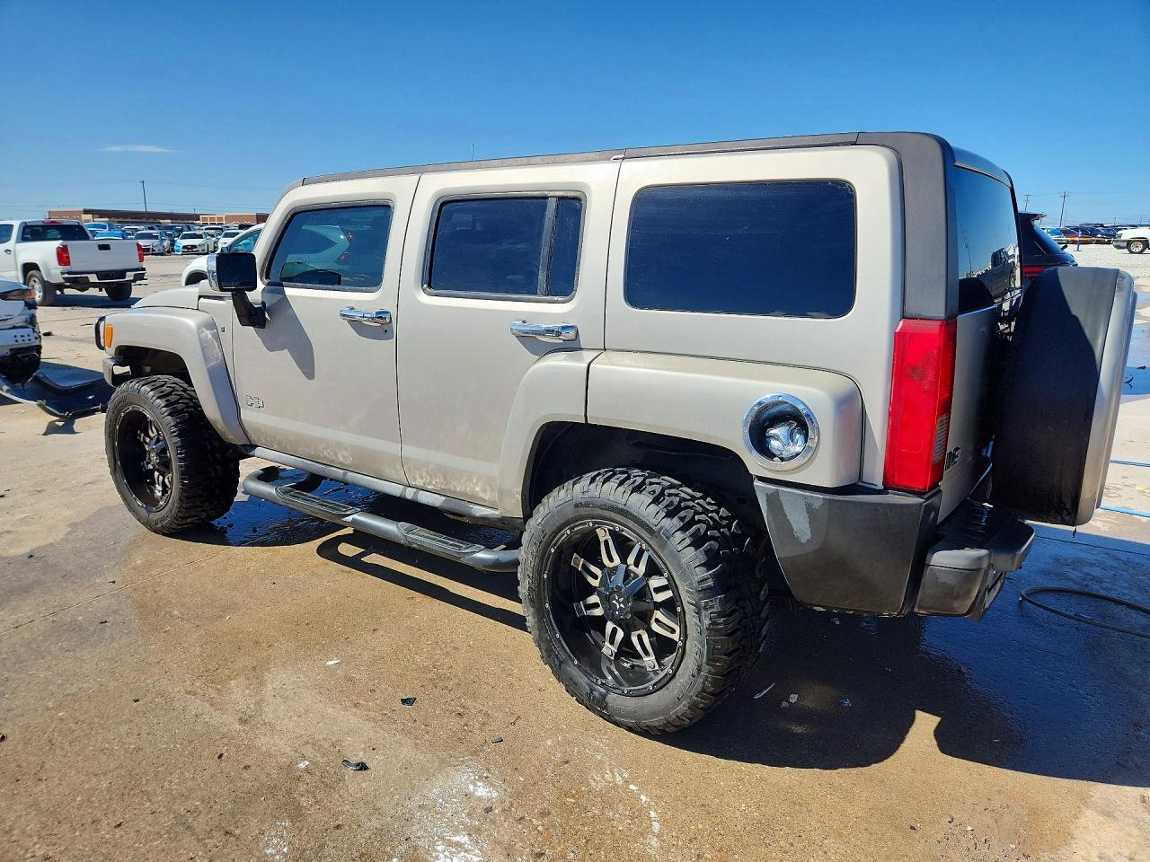 2007 HUMMER H3 photo 2