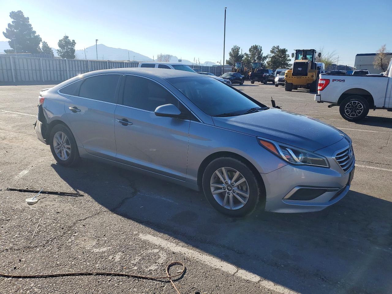 2016 HYUNDAI SONATA SE photo 7