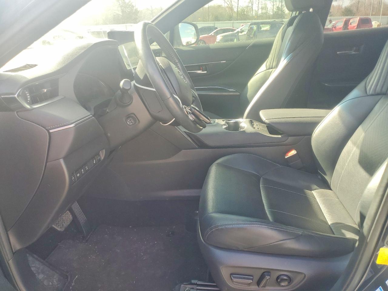 2021 TOYOTA VENZA LIMITED photo 7