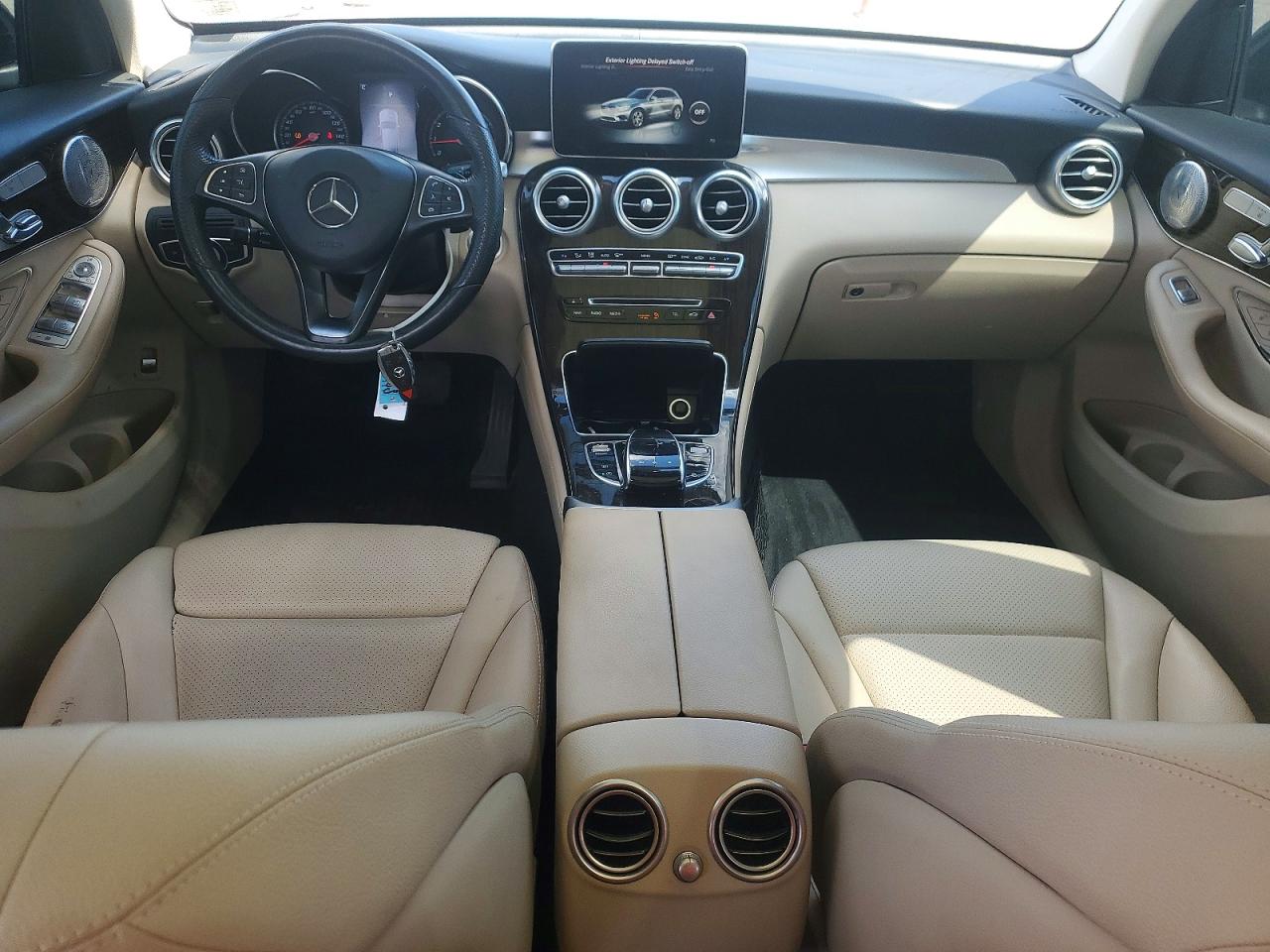 2018 MERCEDES-BENZ GLC 300 4MATIC photo 15