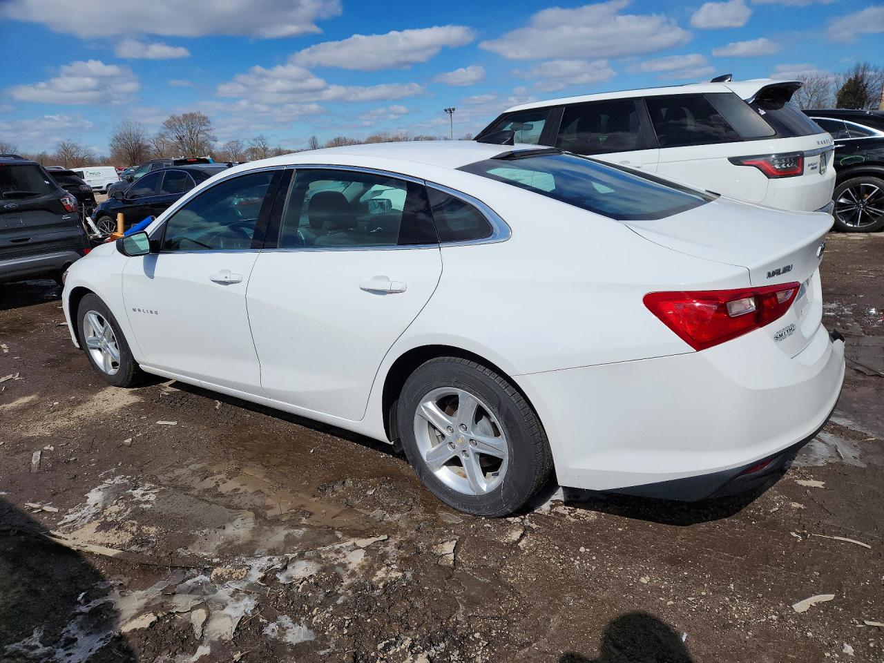 2022 CHEVROLET MALIBU LS photo 3