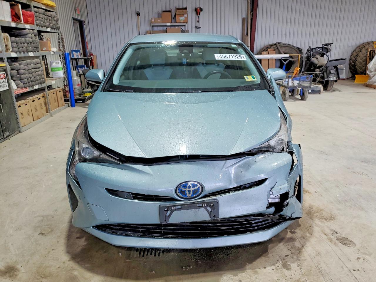 2018 TOYOTA PRIUS TWO photo 5