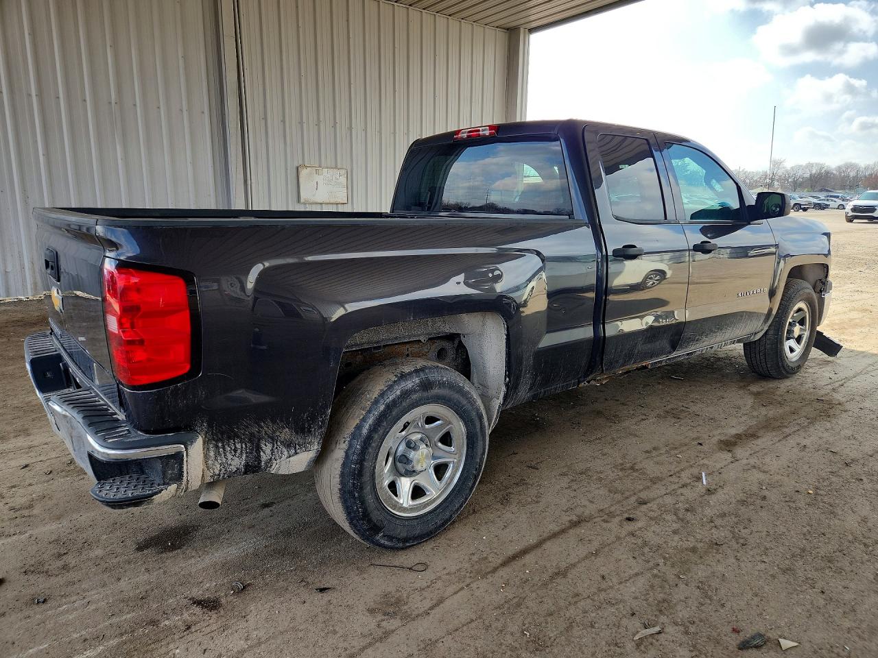 2015 CHEVROLET SILVERADO C1500 photo 5