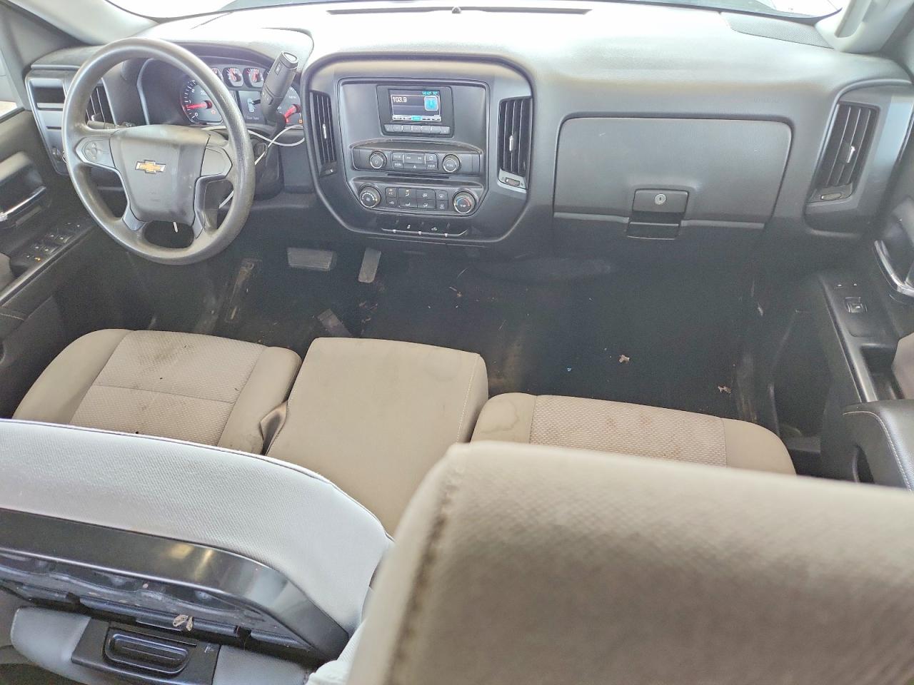 2015 CHEVROLET SILVERADO C1500 photo 15