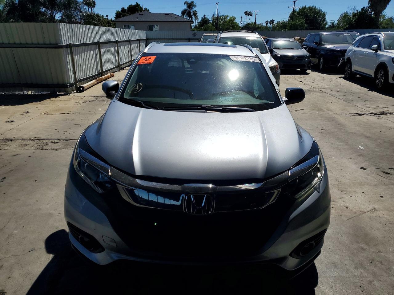 2019 HONDA HR-V EX photo 9