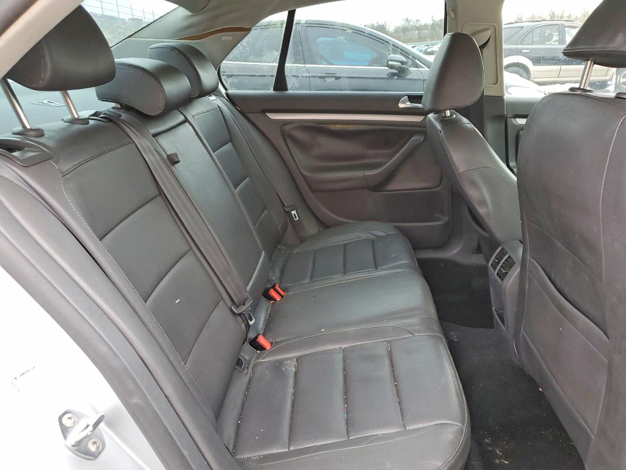 2009 VOLKSWAGEN JETTA SE photo 19