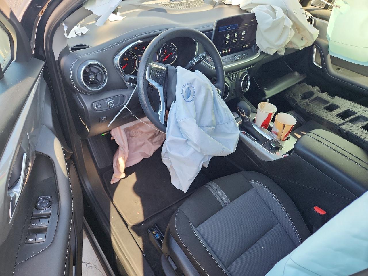 2025 CHEVROLET BLAZER 2LT photo 22