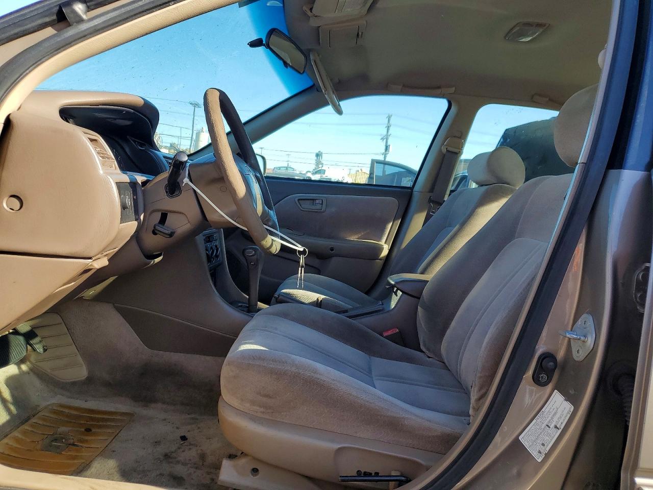 1999 TOYOTA CAMRY photo 13