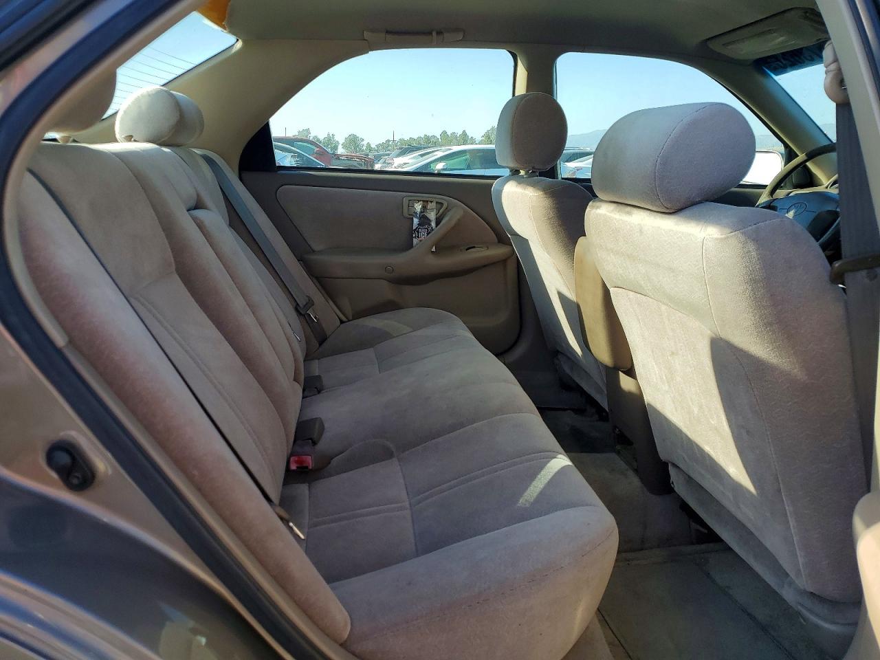 1999 TOYOTA CAMRY photo 19