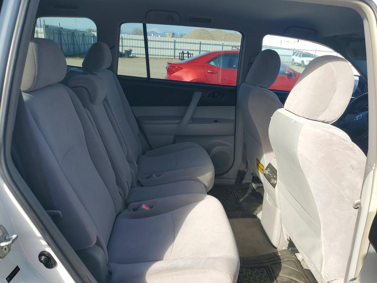 2008 TOYOTA HIGHLANDER BASE photo 10