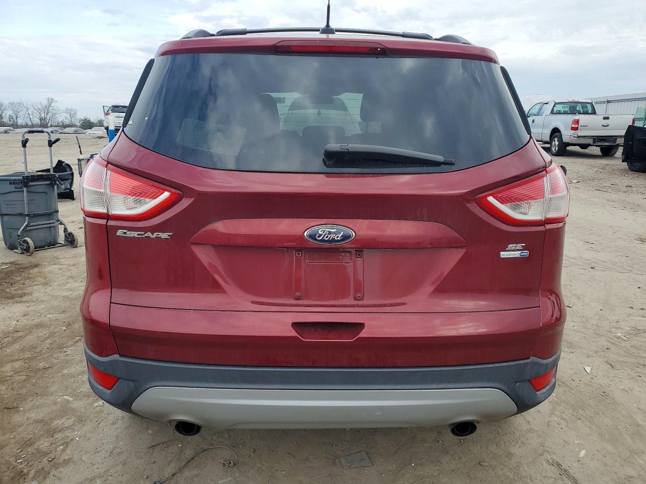 2013 FORD ESCAPE SE photo 11