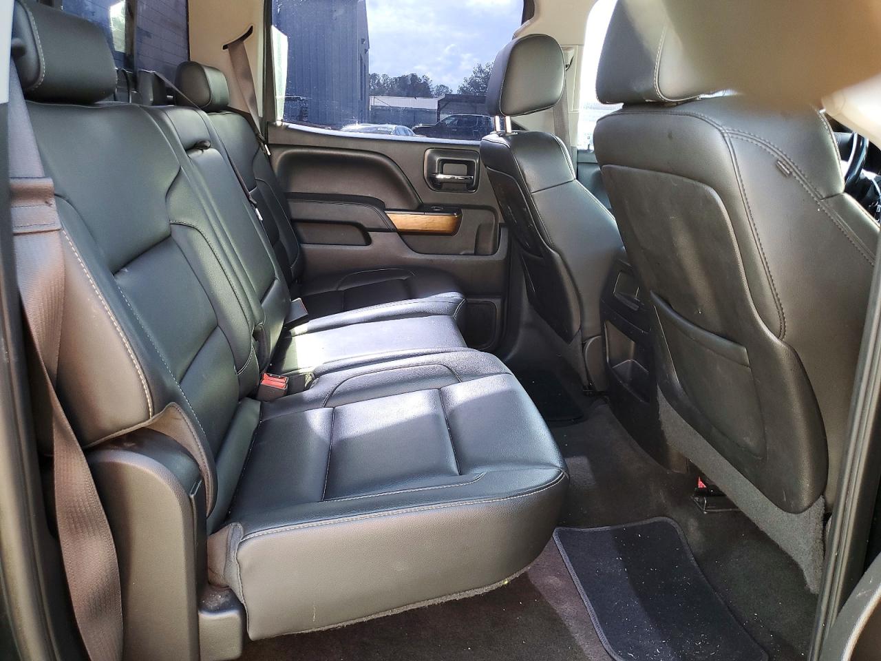 2015 CHEVROLET SILVERADO C1500 LTZ photo 10