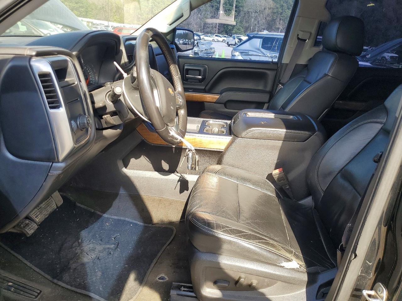 2015 CHEVROLET SILVERADO C1500 LTZ photo 7