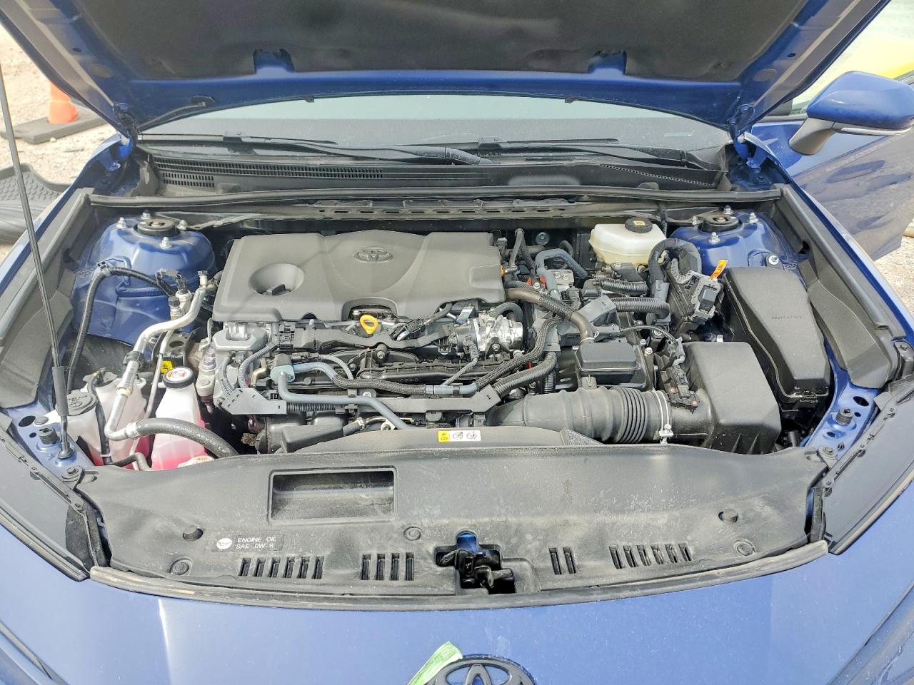 2025 TOYOTA CAMRY LE photo 11