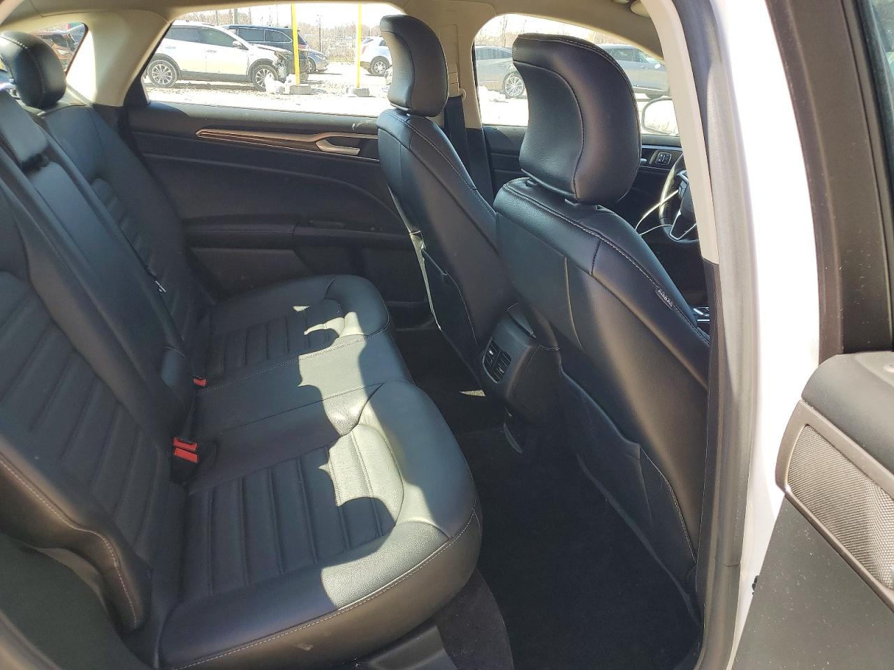 2017 FORD FUSION SE HYBRID photo 28