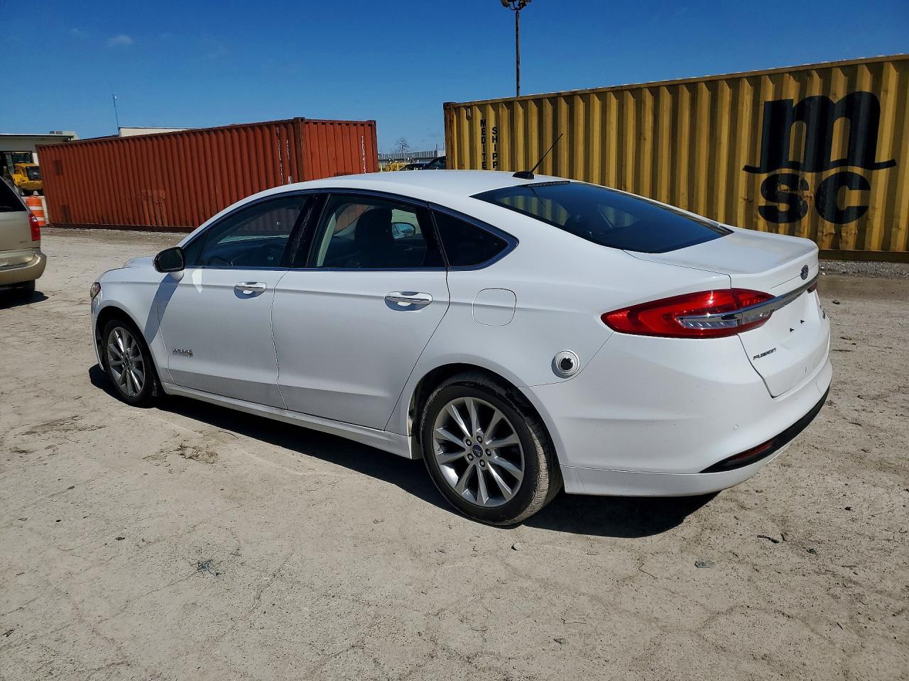 2017 FORD FUSION SE HYBRID photo 4