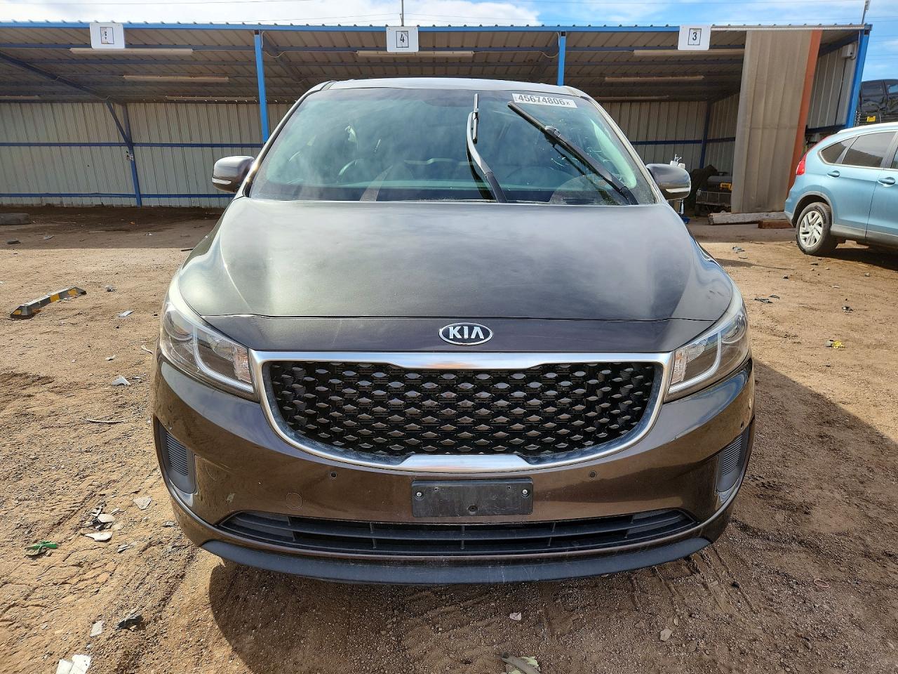 2017 KIA SEDONA LX photo 5