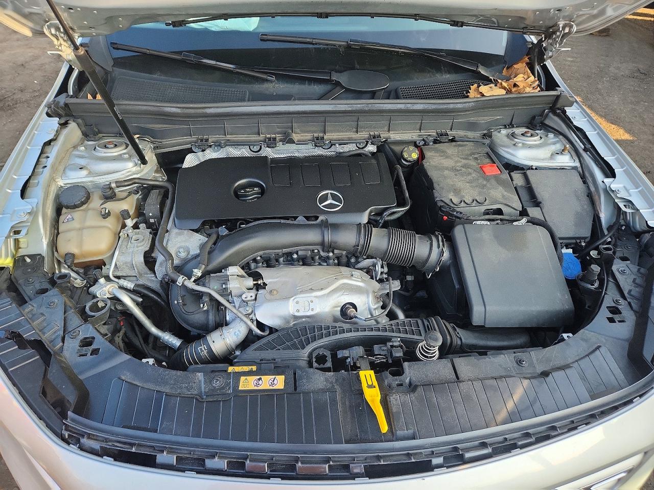 2020 MERCEDES-BENZ GLB 250 4MATIC photo 11